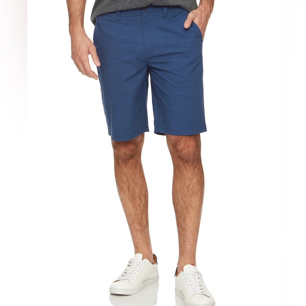 NWT Men’s 32 Navy Shorts